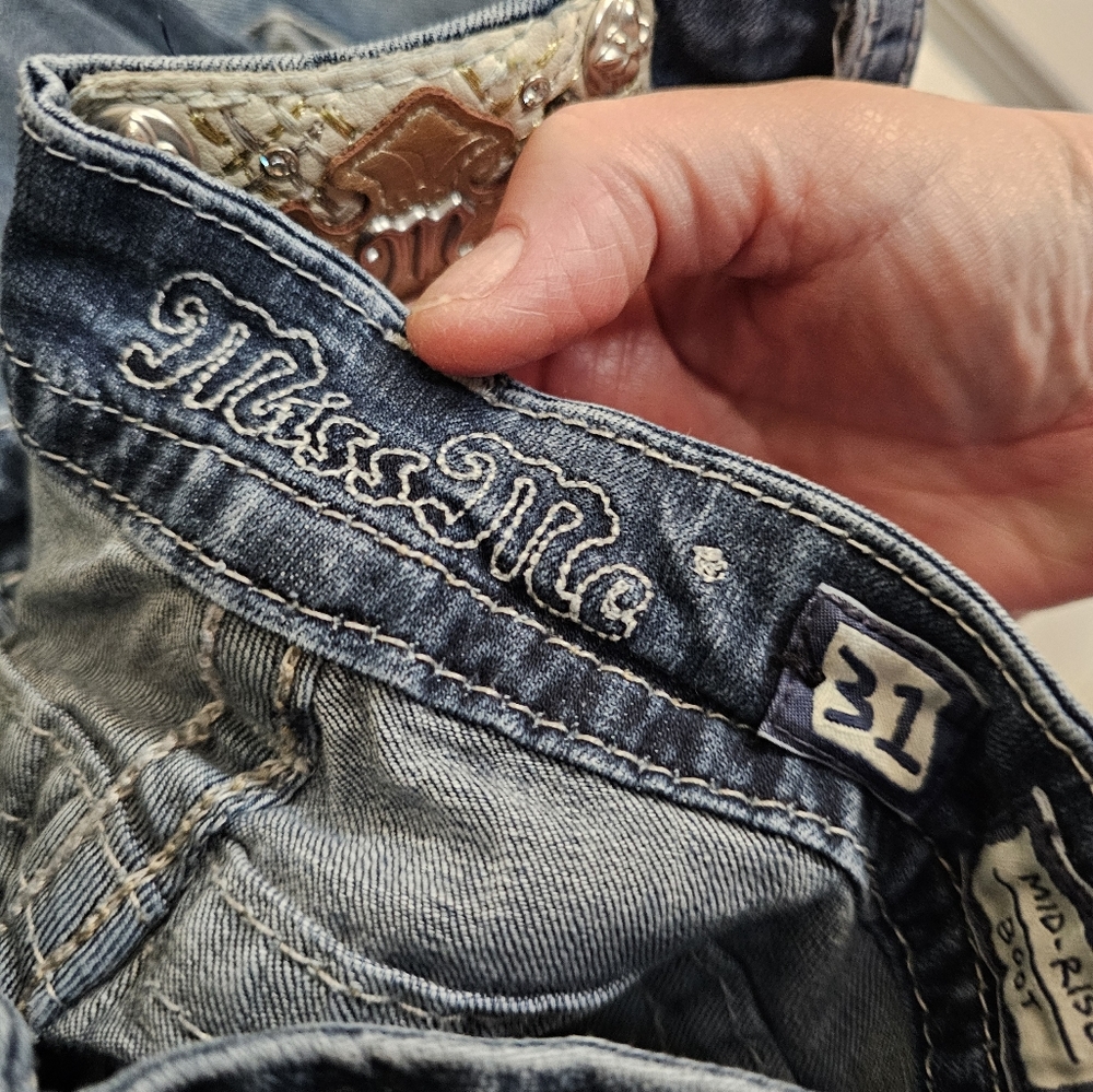 Jeans - Picture 4 of 4